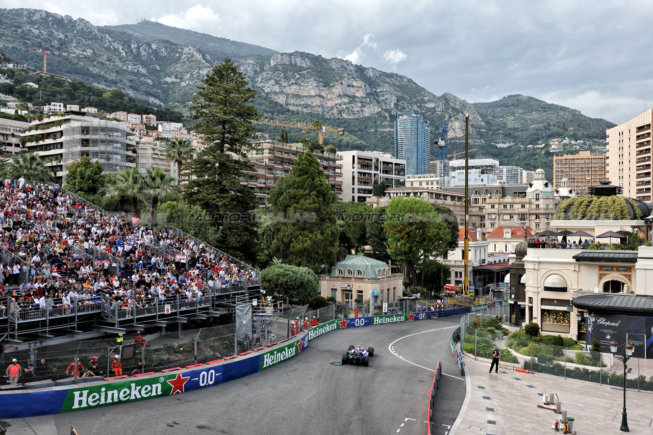 GP MONACO, Yuki Tsunoda (JPN) RB VCARB 01.

24.05.2024. Formula 1 World Championship, Rd 8, Monaco Grand Prix, Monte Carlo, Monaco, Practice Day.

- www.xpbimages.com, EMail: requests@xpbimages.com © Copyright: Moy / XPB Images