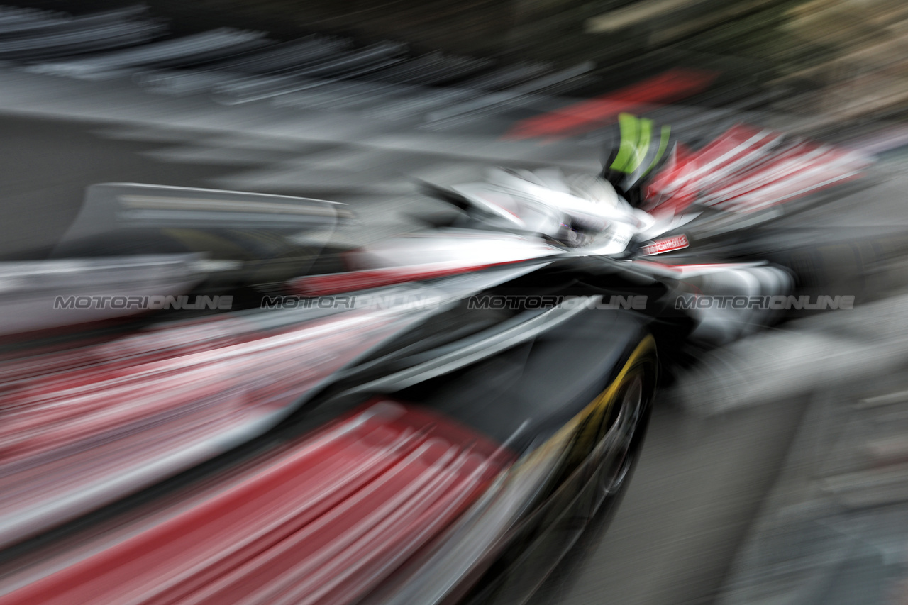 GP MONACO, Nico Hulkenberg (GER) Haas VF-24.

24.05.2024. Formula 1 World Championship, Rd 8, Monaco Grand Prix, Monte Carlo, Monaco, Practice Day.

- www.xpbimages.com, EMail: requests@xpbimages.com © Copyright: Moy / XPB Images