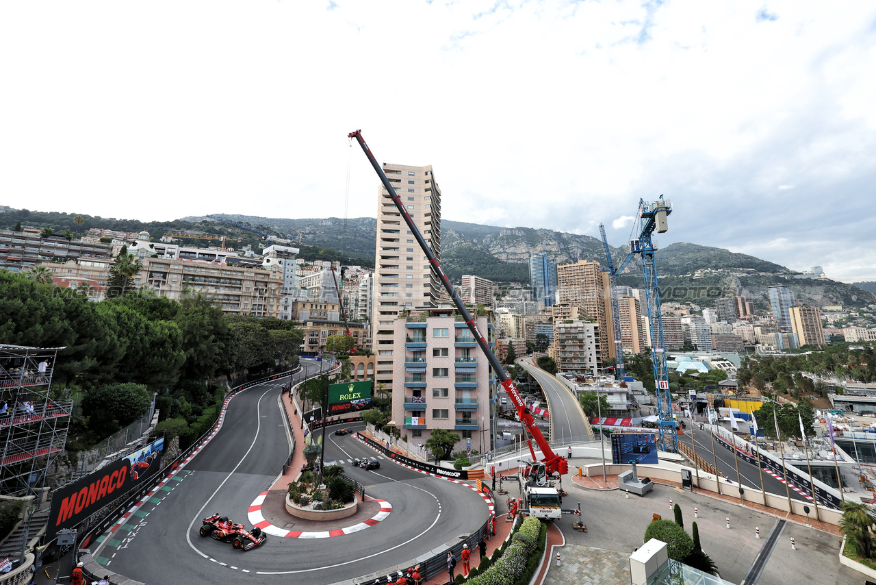 GP MONACO, Carlos Sainz Jr (ESP) Ferrari SF-24.

24.05.2024. Formula 1 World Championship, Rd 8, Monaco Grand Prix, Monte Carlo, Monaco, Practice Day.

- www.xpbimages.com, EMail: requests@xpbimages.com © Copyright: Bearne / XPB Images