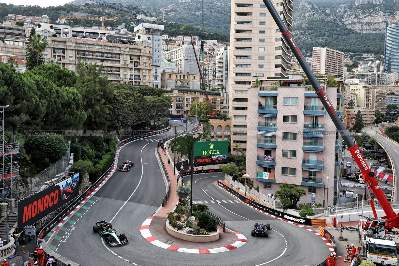 GP MONACO, Lewis Hamilton (GBR) Mercedes AMG F1 W15.

24.05.2024. Formula 1 World Championship, Rd 8, Monaco Grand Prix, Monte Carlo, Monaco, Practice Day.

- www.xpbimages.com, EMail: requests@xpbimages.com © Copyright: Bearne / XPB Images