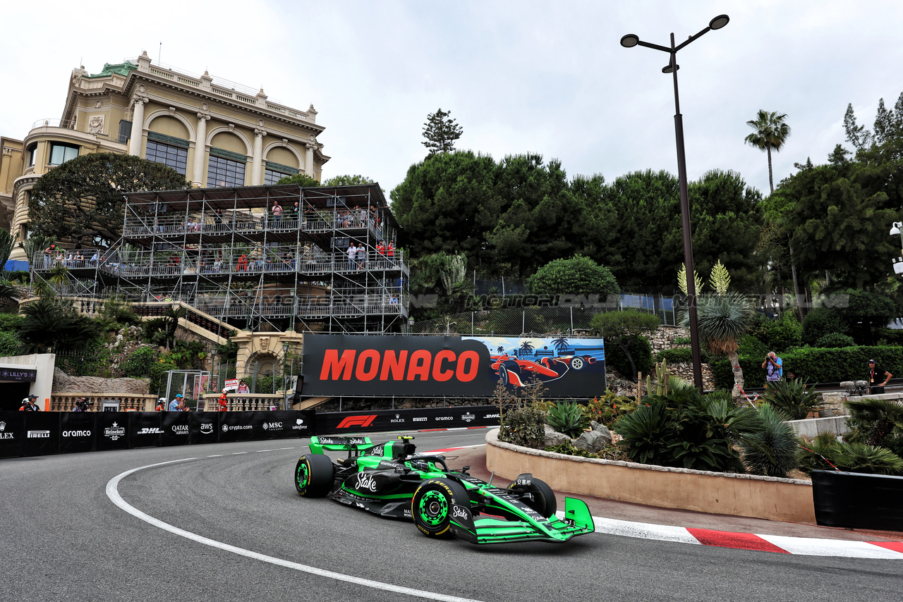 GP MONACO, Zhou Guanyu (CHN) Sauber C44.

24.05.2024. Formula 1 World Championship, Rd 8, Monaco Grand Prix, Monte Carlo, Monaco, Practice Day.

- www.xpbimages.com, EMail: requests@xpbimages.com © Copyright: Bearne / XPB Images