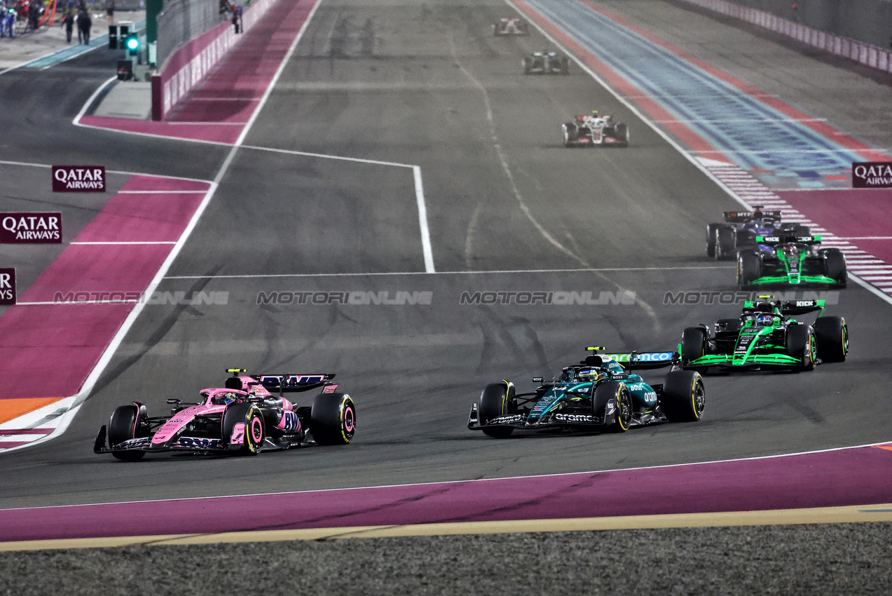 GP QATAR, Pierre Gasly (FRA) Alpine F1 Team A524.

01.12.2024. Formula 1 World Championship, Rd 23, Qatar Grand Prix, Doha, Qatar, Gara Day.

- www.xpbimages.com, EMail: requests@xpbimages.com © Copyright: Charniaux / XPB Images