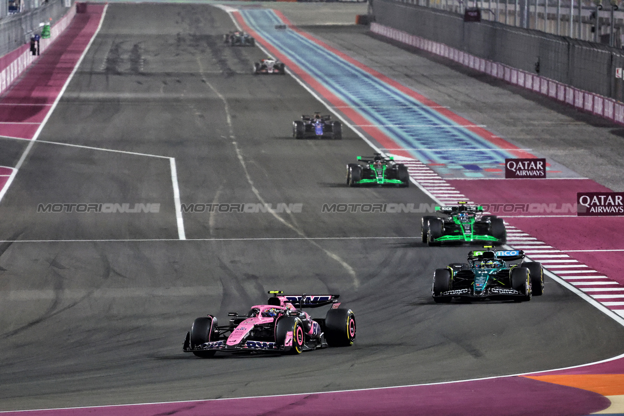 GP QATAR, Pierre Gasly (FRA) Alpine F1 Team A524.

01.12.2024. Formula 1 World Championship, Rd 23, Qatar Grand Prix, Doha, Qatar, Gara Day.

- www.xpbimages.com, EMail: requests@xpbimages.com © Copyright: Charniaux / XPB Images