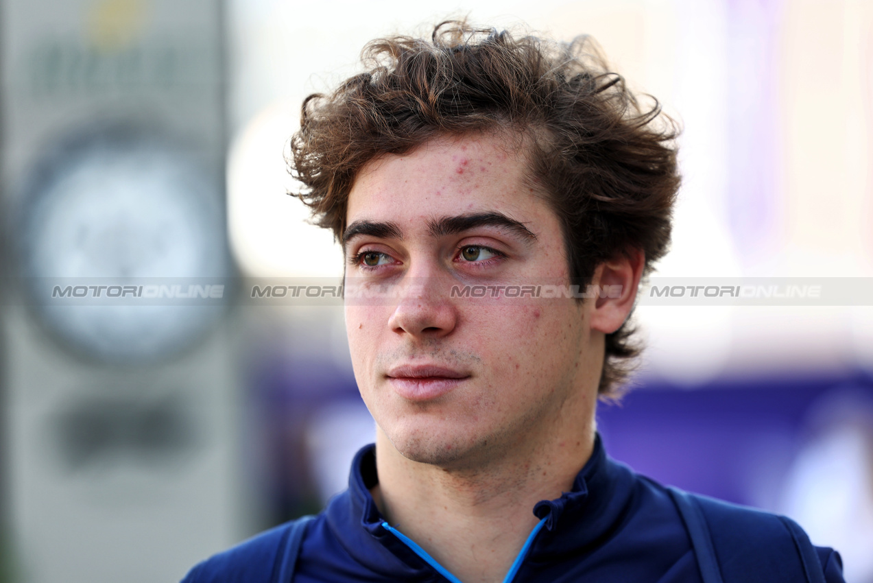 GP QATAR, Franco Colapinto (ARG) Williams Racing.

01.12.2024. Formula 1 World Championship, Rd 23, Qatar Grand Prix, Doha, Qatar, Gara Day.

 - www.xpbimages.com, EMail: requests@xpbimages.com © Copyright: Staley / XPB Images