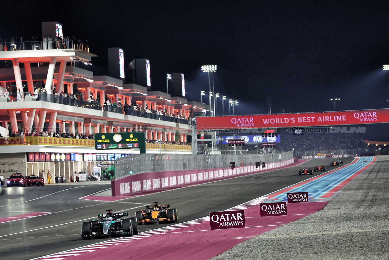 GP QATAR, George Russell (GBR) Mercedes AMG F1 W15.

01.12.2024. Formula 1 World Championship, Rd 23, Qatar Grand Prix, Doha, Qatar, Gara Day.

- www.xpbimages.com, EMail: requests@xpbimages.com © Copyright: Charniaux / XPB Images