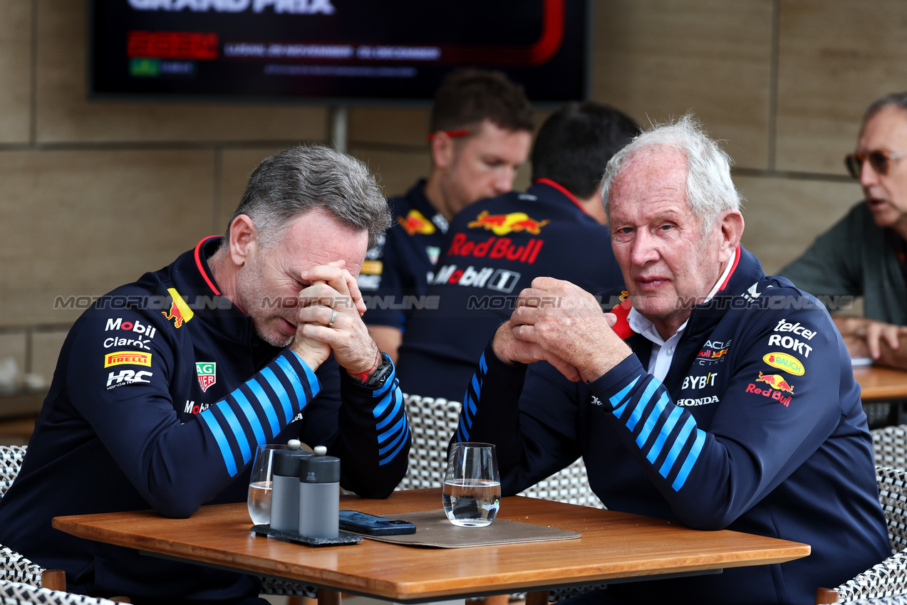 GP QATAR, (L to R): Christian Horner (GBR) Red Bull Racing Team Principal with Dr Helmut Marko (AUT) Red Bull Motorsport Consultant.

01.12.2024. Formula 1 World Championship, Rd 23, Qatar Grand Prix, Doha, Qatar, Gara Day.

- www.xpbimages.com, EMail: requests@xpbimages.com © Copyright: Moy / XPB Images