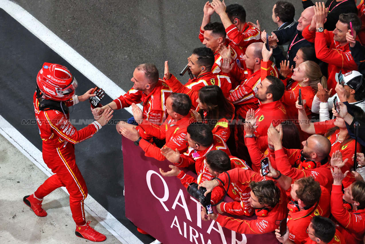 GP QATAR, Charles Leclerc (MON) Ferrari celebrates his second position with the team.

01.12.2024. Formula 1 World Championship, Rd 23, Qatar Grand Prix, Doha, Qatar, Gara Day.

- www.xpbimages.com, EMail: requests@xpbimages.com © Copyright: Moy / XPB Images