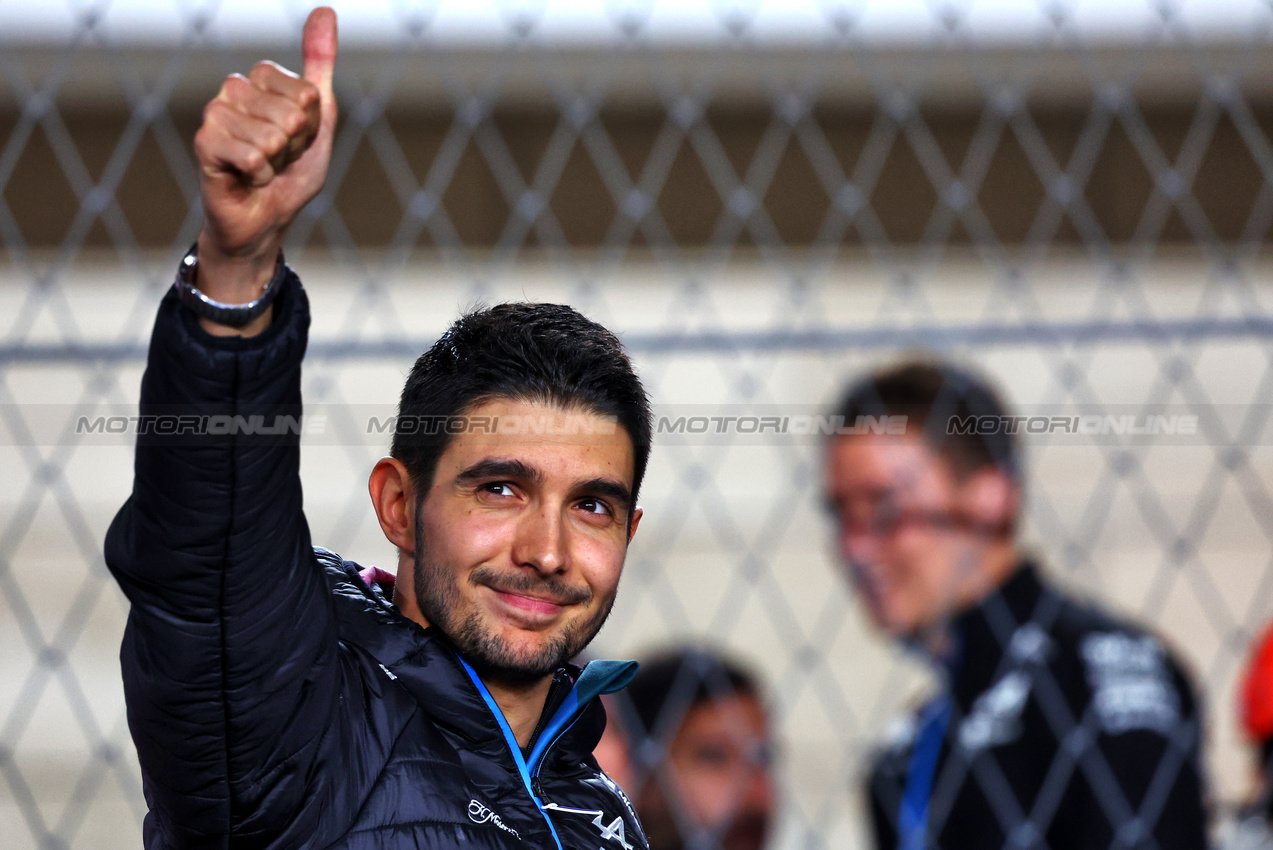 GP QATAR, Esteban Ocon (FRA) Alpine F1 Team on the drivers' parade.

01.12.2024. Formula 1 World Championship, Rd 23, Qatar Grand Prix, Doha, Qatar, Gara Day.

- www.xpbimages.com, EMail: requests@xpbimages.com © Copyright: Charniaux / XPB Images