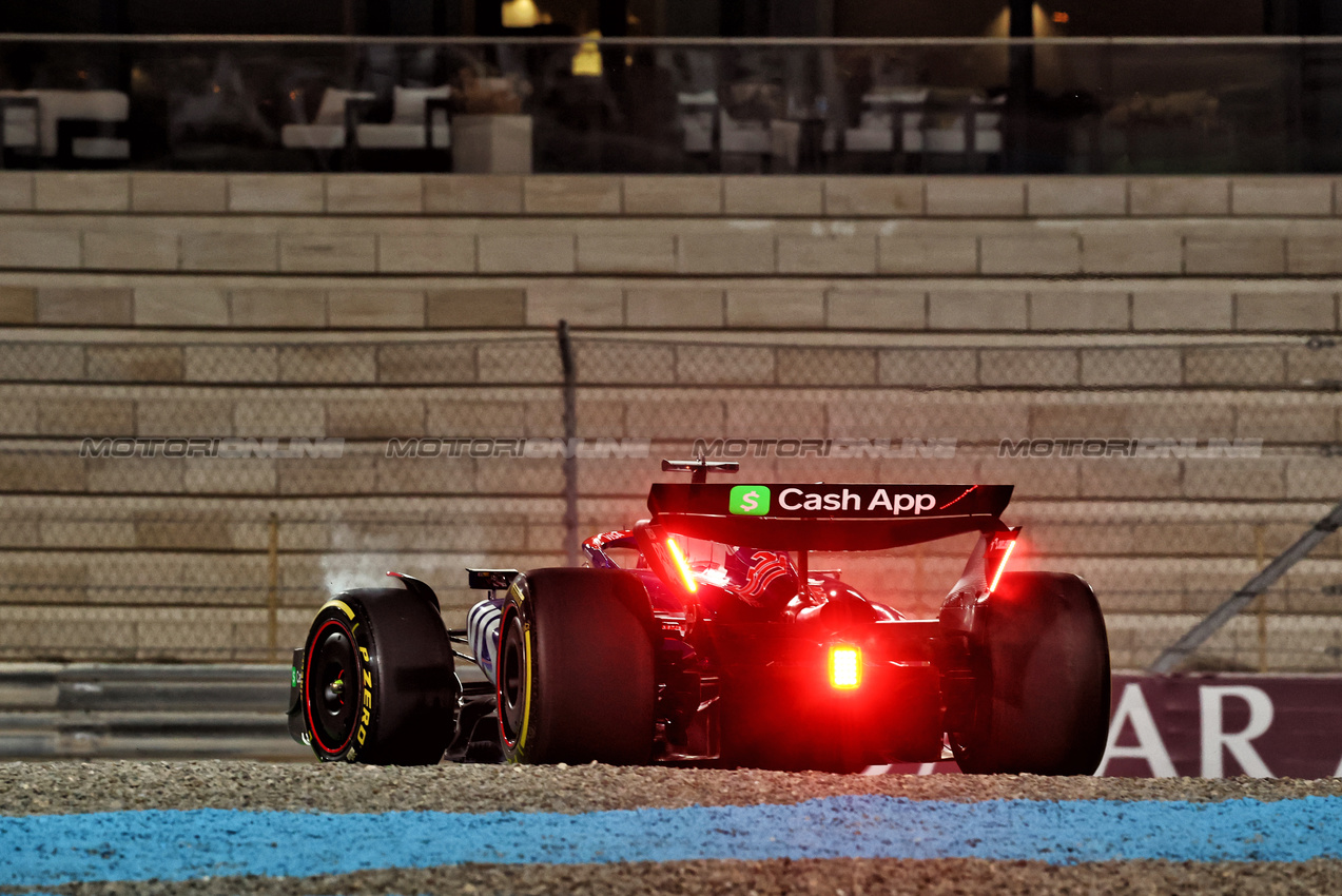 GP QATAR, Liam Lawson (NZL) RB VCARB 01.

01.12.2024. Formula 1 World Championship, Rd 23, Qatar Grand Prix, Doha, Qatar, Gara Day.

 - www.xpbimages.com, EMail: requests@xpbimages.com © Copyright: Coates / XPB Images