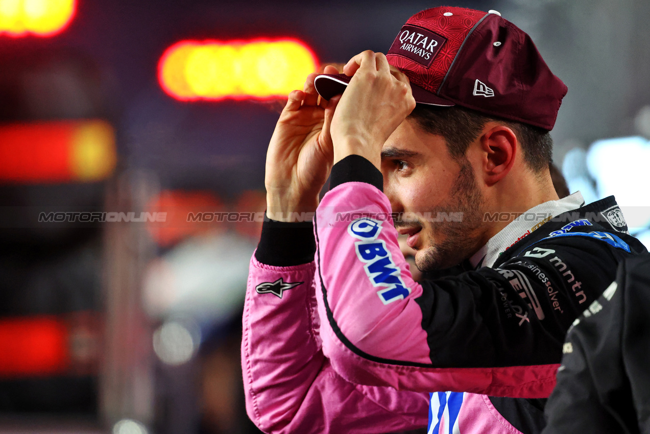 GP QATAR, Esteban Ocon (FRA) Alpine F1 Team on the grid.

01.12.2024. Formula 1 World Championship, Rd 23, Qatar Grand Prix, Doha, Qatar, Gara Day.

- www.xpbimages.com, EMail: requests@xpbimages.com © Copyright: Charniaux / XPB Images