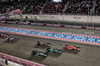 GP QATAR, Carlos Sainz Jr (ESP) Ferrari SF-24; Fernando Alonso (ESP) Aston Martin F1 Team AMR24; e Lewis Hamilton (GBR) Mercedes AMG F1 W15 at the partenza of the race.

01.12.2024. Formula 1 World Championship, Rd 23, Qatar Grand Prix, Doha, Qatar, Gara Day.

- www.xpbimages.com, EMail: requests@xpbimages.com © Copyright: Bearne / XPB Images