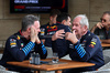 GP QATAR, (L to R): Christian Horner (GBR) Red Bull Racing Team Principal with Dr Helmut Marko (AUT) Red Bull Motorsport Consultant.

01.12.2024. Formula 1 World Championship, Rd 23, Qatar Grand Prix, Doha, Qatar, Gara Day.

- www.xpbimages.com, EMail: requests@xpbimages.com © Copyright: Moy / XPB Images