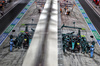 GP QATAR, Fernando Alonso (ESP) Aston Martin F1 Team AMR24 makes a pit stop.

01.12.2024. Formula 1 World Championship, Rd 23, Qatar Grand Prix, Doha, Qatar, Gara Day.

- www.xpbimages.com, EMail: requests@xpbimages.com © Copyright: Bearne / XPB Images