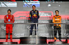 GP QATAR, The podium (L to R): Lewis Hamilton (GBR) Mercedes AMG F1, second; George Russell (GBR) Mercedes AMG F1, vincitore; Carlos Sainz Jr (ESP) Ferrari, third.

01.12.2024. Formula 1 World Championship, Rd 23, Qatar Grand Prix, Doha, Qatar, Gara Day.

- www.xpbimages.com, EMail: requests@xpbimages.com © Copyright: Charniaux / XPB Images