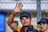 GP QATAR, Lando Norris (GBR) McLaren on the drivers' parade.

01.12.2024. Formula 1 World Championship, Rd 23, Qatar Grand Prix, Doha, Qatar, Gara Day.

- www.xpbimages.com, EMail: requests@xpbimages.com © Copyright: Charniaux / XPB Images