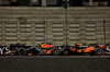 GP QATAR, Max Verstappen (NLD) Red Bull Racing RB20 e Lando Norris (GBR) McLaren MCL38 battle for position.

01.12.2024. Formula 1 World Championship, Rd 23, Qatar Grand Prix, Doha, Qatar, Gara Day.

 - www.xpbimages.com, EMail: requests@xpbimages.com © Copyright: Coates / XPB Images
