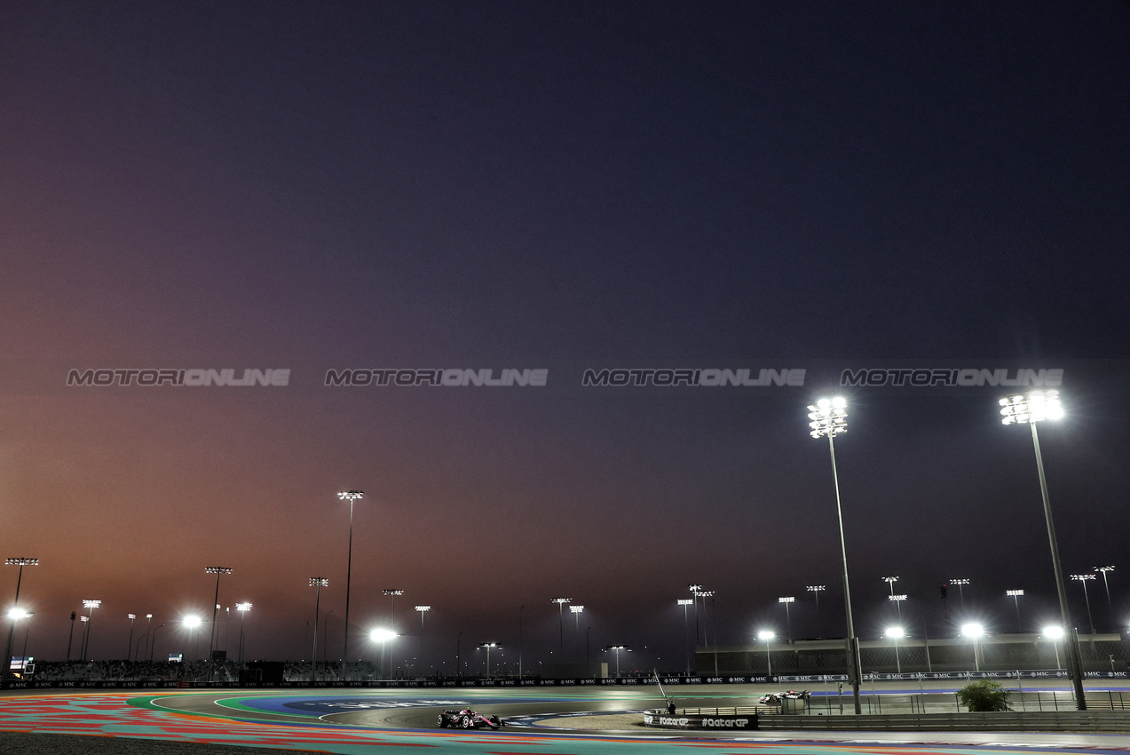 GP QATAR, Pierre Gasly (FRA) Alpine F1 Team A524.

30.11.2024. Formula 1 World Championship, Rd 23, Qatar Grand Prix, Doha, Qatar, Sprint e Qualifiche Day.

- www.xpbimages.com, EMail: requests@xpbimages.com © Copyright: Charniaux / XPB Images