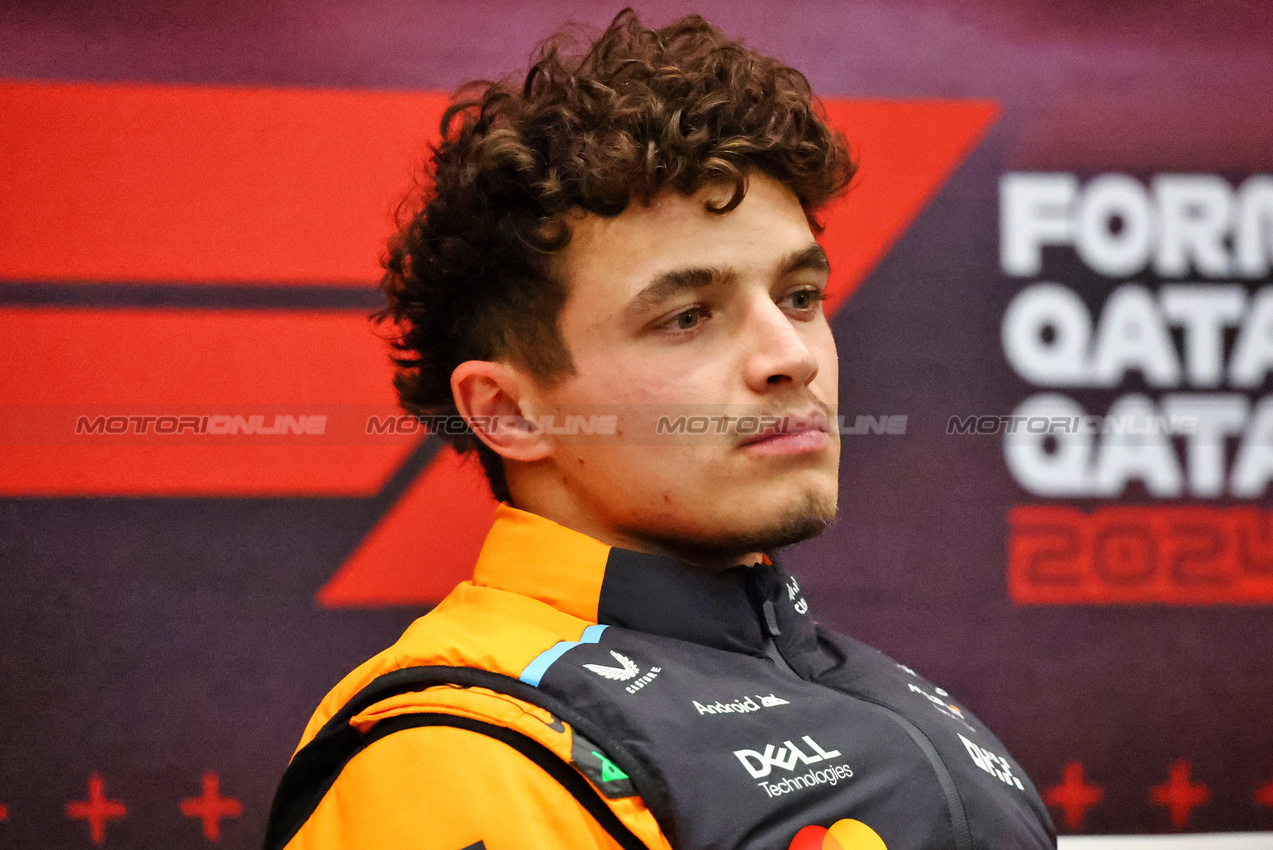 GP QATAR, Lando Norris (GBR) McLaren in the post Sprint FIA Press Conference.

30.11.2024. Formula 1 World Championship, Rd 23, Qatar Grand Prix, Doha, Qatar, Sprint e Qualifiche Day.

- www.xpbimages.com, EMail: requests@xpbimages.com © Copyright: Charniaux / XPB Images