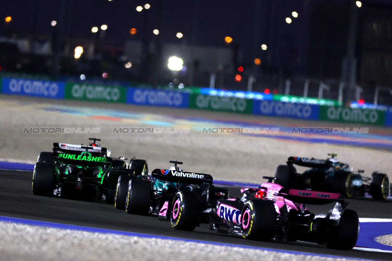 GP QATAR, Lance Stroll (CDN) Aston Martin F1 Team AMR24.

30.11.2024. Formula 1 World Championship, Rd 23, Qatar Grand Prix, Doha, Qatar, Sprint e Qualifiche Day.

 - www.xpbimages.com, EMail: requests@xpbimages.com © Copyright: Staley / XPB Images