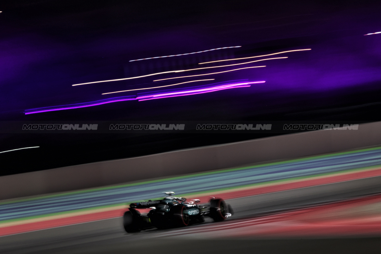 GP QATAR, Fernando Alonso (ESP) Aston Martin F1 Team AMR24.

30.11.2024. Formula 1 World Championship, Rd 23, Qatar Grand Prix, Doha, Qatar, Sprint e Qualifiche Day.

 - www.xpbimages.com, EMail: requests@xpbimages.com © Copyright: Staley / XPB Images