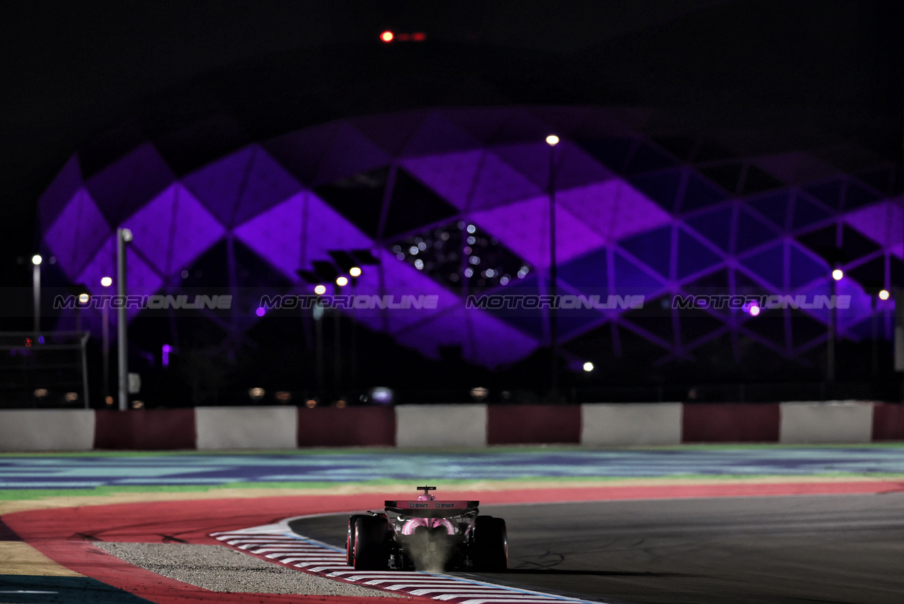GP QATAR, Esteban Ocon (FRA) Alpine F1 Team A524.

30.11.2024. Formula 1 World Championship, Rd 23, Qatar Grand Prix, Doha, Qatar, Sprint e Qualifiche Day.

 - www.xpbimages.com, EMail: requests@xpbimages.com © Copyright: Staley / XPB Images