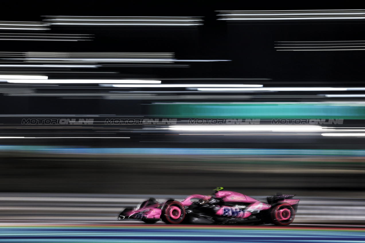 GP QATAR, Pierre Gasly (FRA) Alpine F1 Team A524.

30.11.2024. Formula 1 World Championship, Rd 23, Qatar Grand Prix, Doha, Qatar, Sprint e Qualifiche Day.

 - www.xpbimages.com, EMail: requests@xpbimages.com © Copyright: Staley / XPB Images