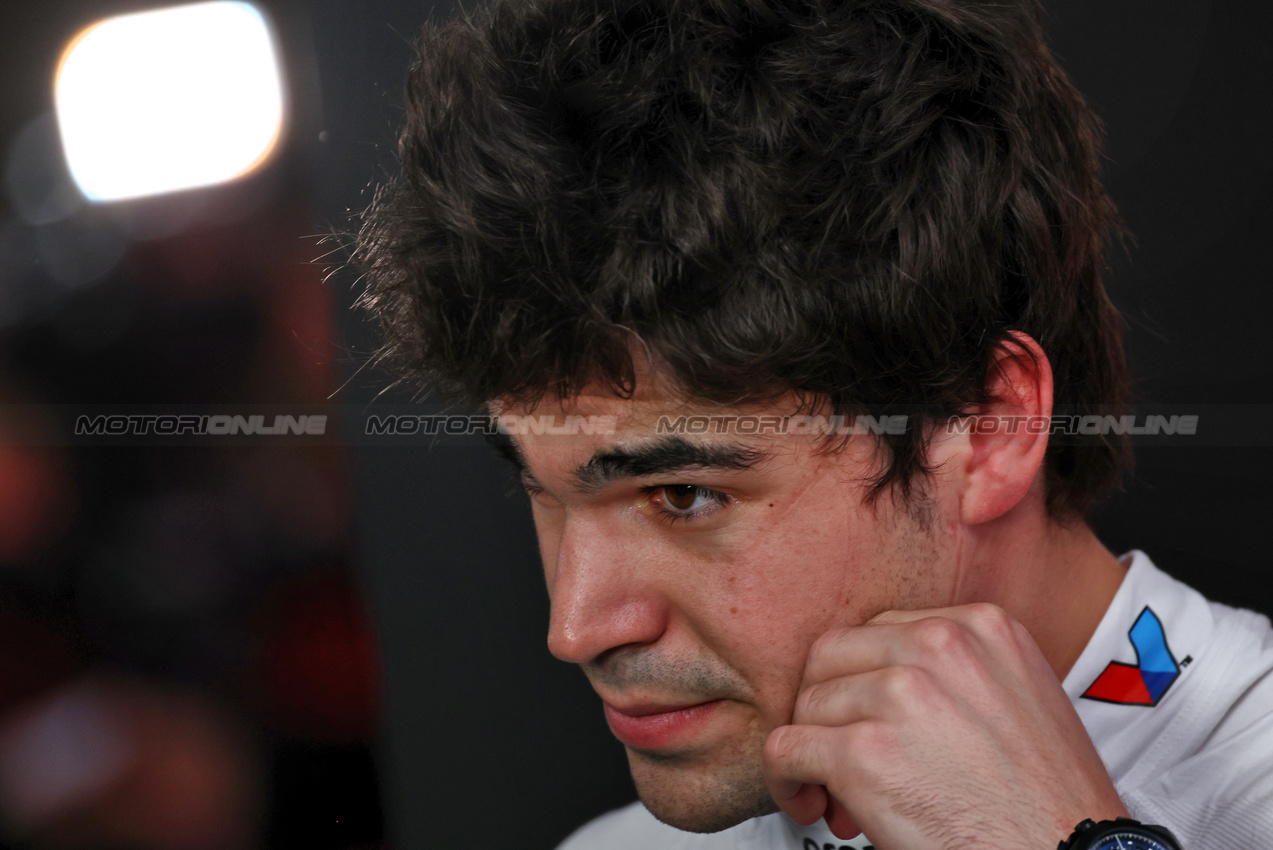 GP QATAR, Lance Stroll (CDN) Aston Martin F1 Team.

30.11.2024. Formula 1 World Championship, Rd 23, Qatar Grand Prix, Doha, Qatar, Sprint e Qualifiche Day.

 - www.xpbimages.com, EMail: requests@xpbimages.com © Copyright: Coates / XPB Images