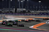 GP QATAR, Zhou Guanyu (CHN) Sauber C44 e Yuki Tsunoda (JPN) RB VCARB 01 at the partenza of Sprint.

30.11.2024. Formula 1 World Championship, Rd 23, Qatar Grand Prix, Doha, Qatar, Sprint e Qualifiche Day.

- www.xpbimages.com, EMail: requests@xpbimages.com © Copyright: Moy / XPB Images