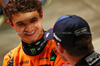 GP QATAR, (L to R): Lando Norris (GBR) McLaren with pole sitter Max Verstappen (NLD) Red Bull Racing in qualifying parc ferme.

30.11.2024. Formula 1 World Championship, Rd 23, Qatar Grand Prix, Doha, Qatar, Sprint e Qualifiche Day.

 - www.xpbimages.com, EMail: requests@xpbimages.com © Copyright: Coates / XPB Images