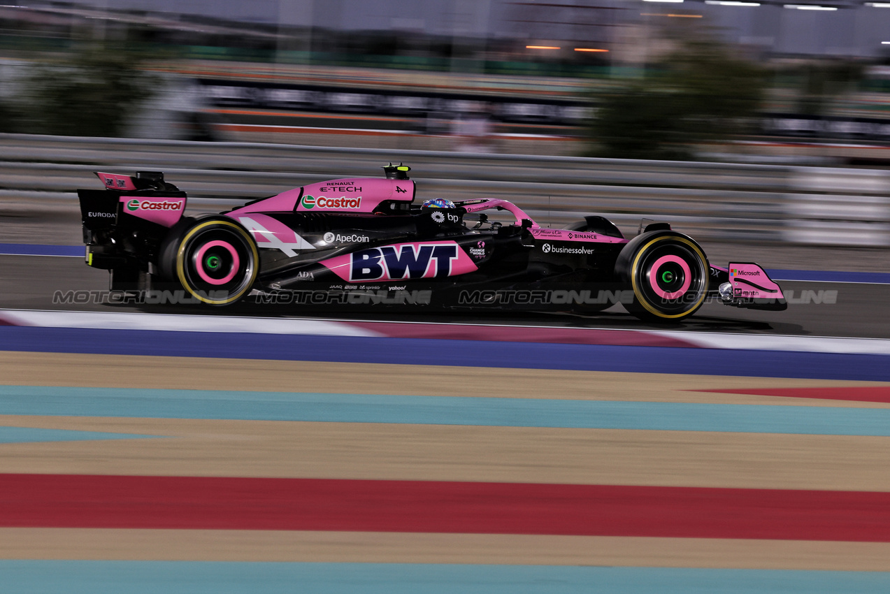 GP QATAR, Pierre Gasly (FRA) Alpine F1 Team A524.

29.11.2024 Formula 1 World Championship, Rd 23, Qatar Grand Prix, Doha, Qatar, Sprint Qualifiche Day.

- www.xpbimages.com, EMail: requests@xpbimages.com © Copyright: Moy / XPB Images