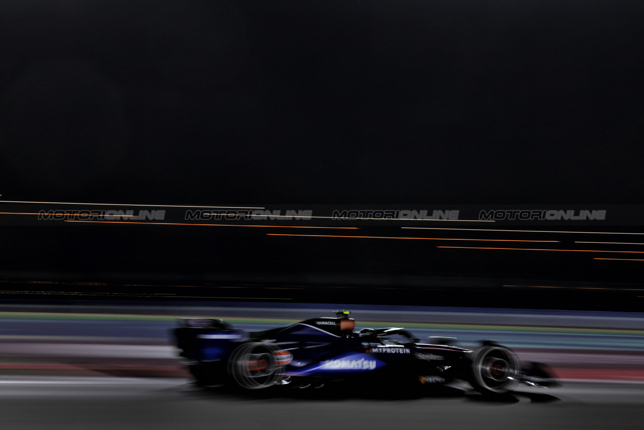 GP QATAR, Franco Colapinto (ARG) Williams Racing FW46.

29.11.2024 Formula 1 World Championship, Rd 23, Qatar Grand Prix, Doha, Qatar, Sprint Qualifiche Day.

- www.xpbimages.com, EMail: requests@xpbimages.com © Copyright: Moy / XPB Images