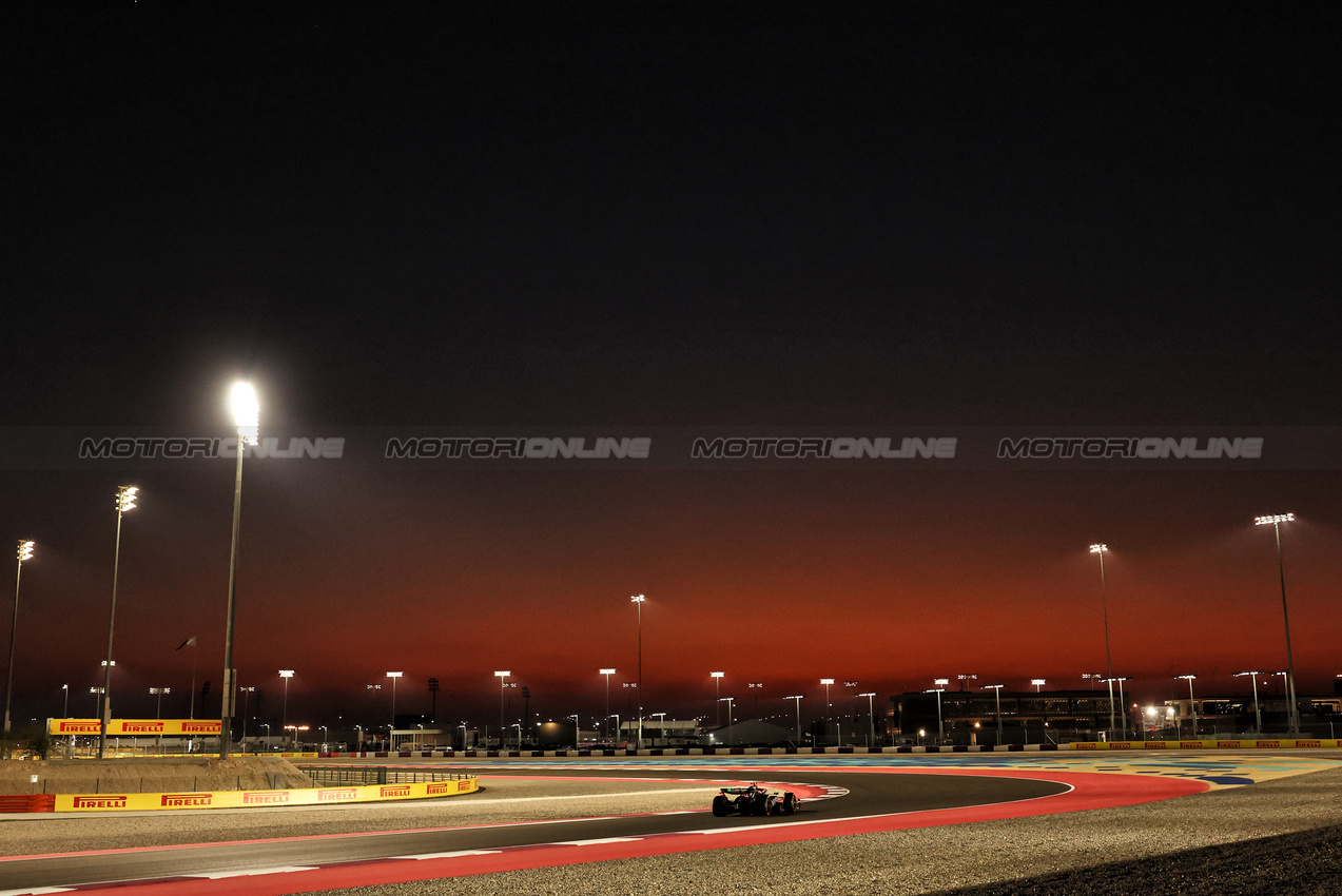 GP QATAR, Yuki Tsunoda (JPN) RB VCARB 01.

29.11.2024 Formula 1 World Championship, Rd 23, Qatar Grand Prix, Doha, Qatar, Sprint Qualifiche Day.

- www.xpbimages.com, EMail: requests@xpbimages.com © Copyright: Moy / XPB Images