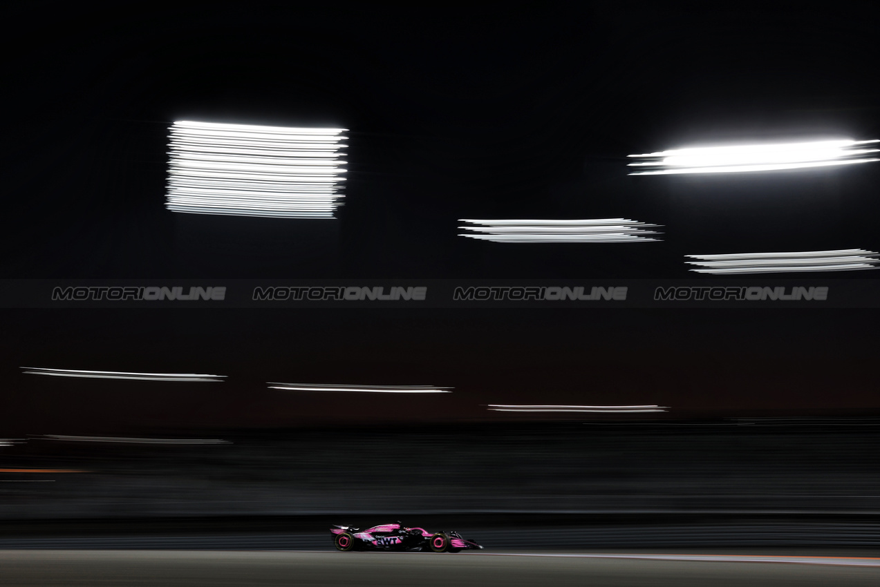 GP QATAR, Esteban Ocon (FRA) Alpine F1 Team A524.

29.11.2024 Formula 1 World Championship, Rd 23, Qatar Grand Prix, Doha, Qatar, Sprint Qualifiche Day.

 - www.xpbimages.com, EMail: requests@xpbimages.com © Copyright: Staley / XPB Images