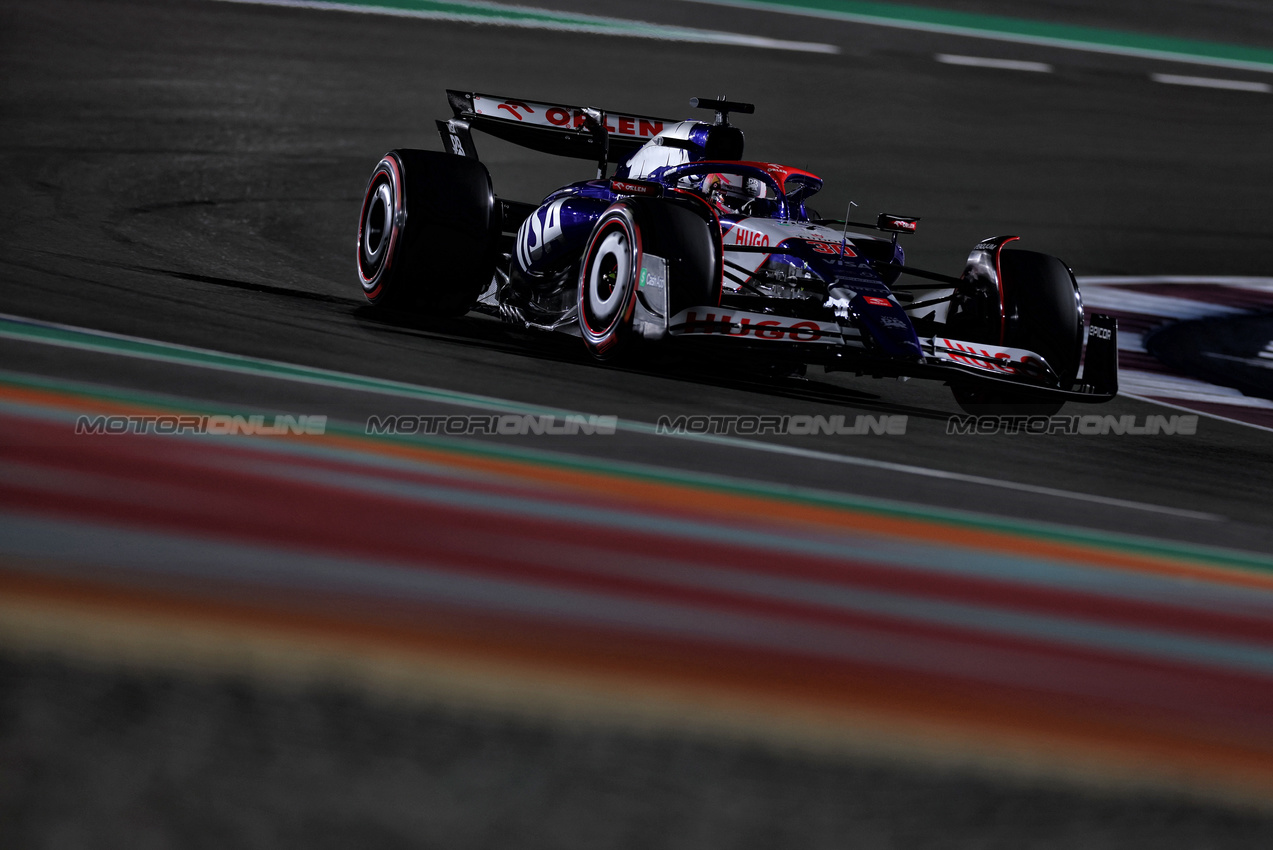 GP QATAR, Liam Lawson (NZL) RB VCARB 01.

29.11.2024 Formula 1 World Championship, Rd 23, Qatar Grand Prix, Doha, Qatar, Sprint Qualifiche Day.

 - www.xpbimages.com, EMail: requests@xpbimages.com © Copyright: Staley / XPB Images