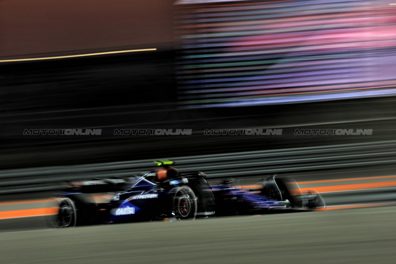 GP QATAR, Franco Colapinto (ARG) Williams Racing FW46.

29.11.2024 Formula 1 World Championship, Rd 23, Qatar Grand Prix, Doha, Qatar, Sprint Qualifiche Day.

 - www.xpbimages.com, EMail: requests@xpbimages.com © Copyright: Staley / XPB Images