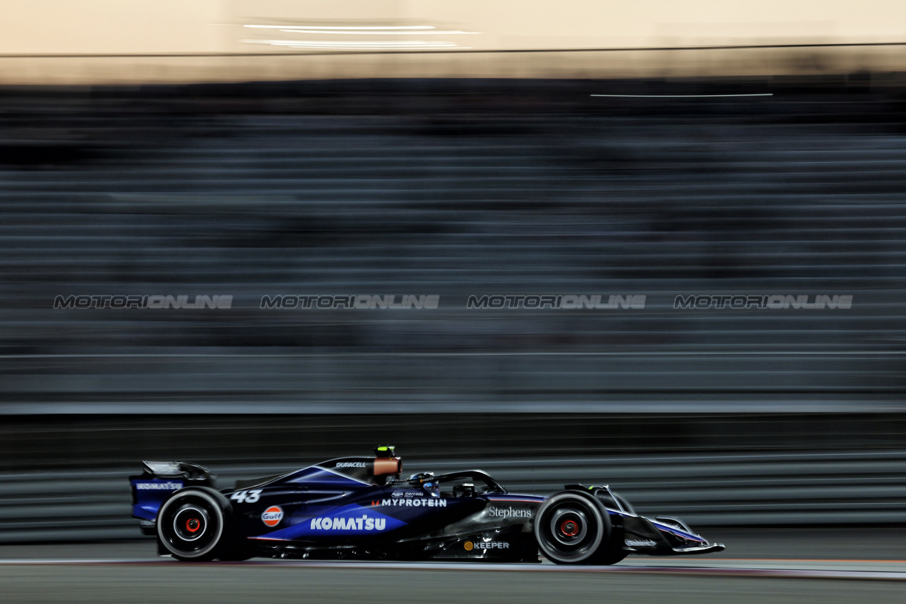 GP QATAR, Franco Colapinto (ARG) Williams Racing FW46.

29.11.2024 Formula 1 World Championship, Rd 23, Qatar Grand Prix, Doha, Qatar, Sprint Qualifiche Day.

 - www.xpbimages.com, EMail: requests@xpbimages.com © Copyright: Staley / XPB Images