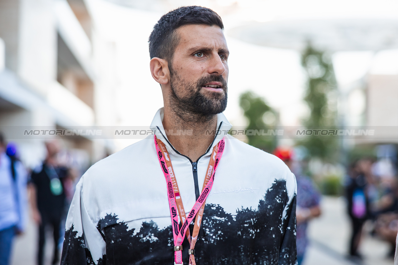 GP QATAR, Novak Djokovic (SRB) Tennis Player.

29.11.2024 Formula 1 World Championship, Rd 23, Qatar Grand Prix, Doha, Qatar, Sprint Qualifiche Day.

- www.xpbimages.com, EMail: requests@xpbimages.com © Copyright: Bearne / XPB Images