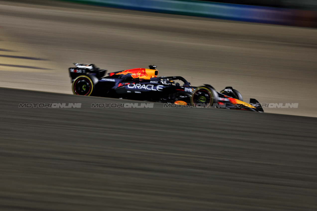 GP QATAR, Max Verstappen (NLD) Red Bull Racing RB20.

29.11.2024 Formula 1 World Championship, Rd 23, Qatar Grand Prix, Doha, Qatar, Sprint Qualifiche Day.

- www.xpbimages.com, EMail: requests@xpbimages.com © Copyright: Charniaux / XPB Images