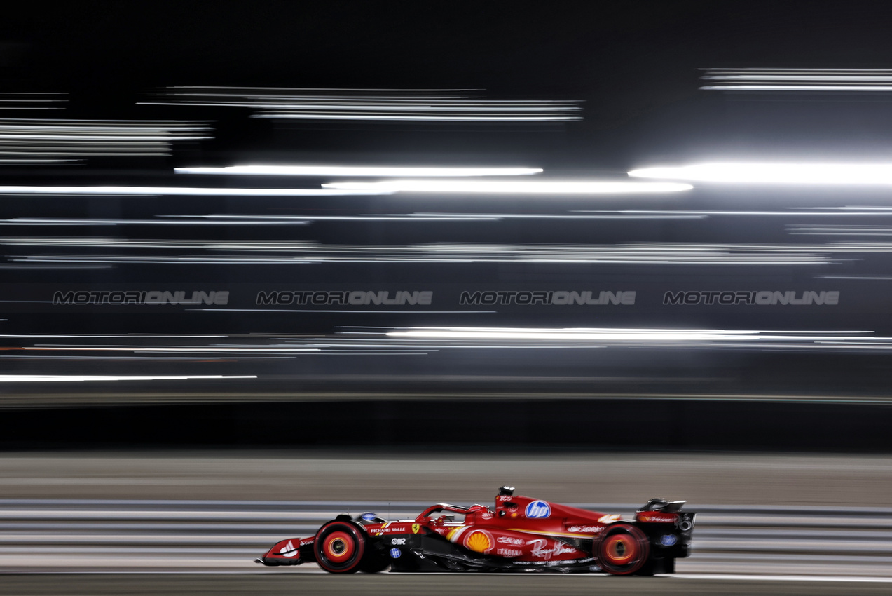 GP QATAR, Charles Leclerc (MON) Ferrari SF-24.

29.11.2024 Formula 1 World Championship, Rd 23, Qatar Grand Prix, Doha, Qatar, Sprint Qualifiche Day.

- www.xpbimages.com, EMail: requests@xpbimages.com © Copyright: Moy / XPB Images