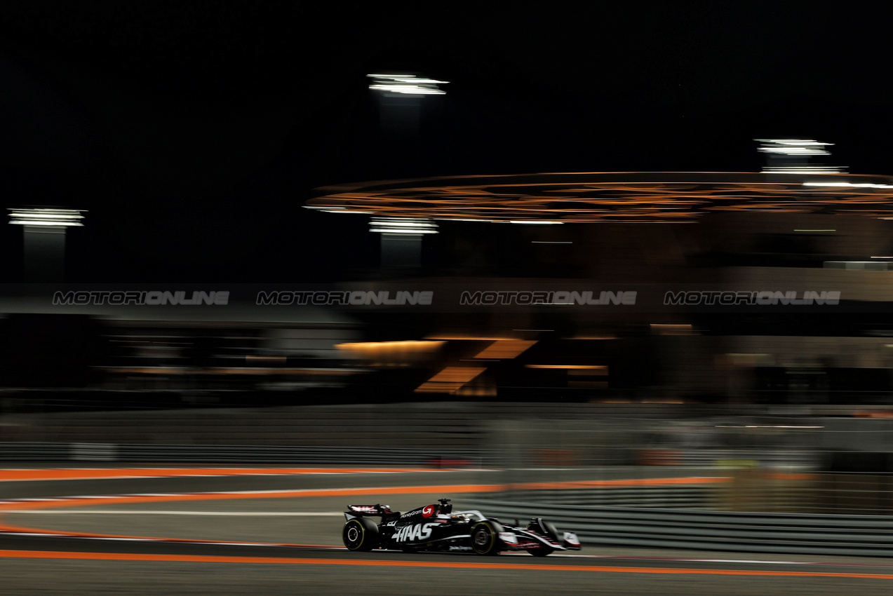 GP QATAR, Kevin Magnussen (DEN) Haas VF-24.

29.11.2024 Formula 1 World Championship, Rd 23, Qatar Grand Prix, Doha, Qatar, Sprint Qualifiche Day.

 - www.xpbimages.com, EMail: requests@xpbimages.com © Copyright: Coates / XPB Images