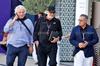 GP QATAR, Flavio Briatore (ITA) Alpine F1 Team Executive Advisor (Centre) with Jean Alesi (FRA) (Right).

29.11.2024 Formula 1 World Championship, Rd 23, Qatar Grand Prix, Doha, Qatar, Sprint Qualifiche Day.

- www.xpbimages.com, EMail: requests@xpbimages.com © Copyright: Moy / XPB Images