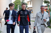 GP QATAR, Nico Hulkenberg (GER) Haas F1 Team (Centre).

29.11.2024 Formula 1 World Championship, Rd 23, Qatar Grand Prix, Doha, Qatar, Sprint Qualifiche Day.

- www.xpbimages.com, EMail: requests@xpbimages.com © Copyright: Moy / XPB Images