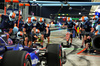 GP QATAR, Alexander Albon (THA) Williams Racing FW46 practices a pit stop.

29.11.2024 Formula 1 World Championship, Rd 23, Qatar Grand Prix, Doha, Qatar, Sprint Qualifiche Day.

 - www.xpbimages.com, EMail: requests@xpbimages.com © Copyright: Coates / XPB Images