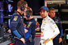 GP QATAR, (L to R): Hugh Bird (GBR) Red Bull Racing Engineer with Sergio Perez (MEX) Red Bull Racing.

29.11.2024 Formula 1 World Championship, Rd 23, Qatar Grand Prix, Doha, Qatar, Sprint Qualifiche Day.

- www.xpbimages.com, EMail: requests@xpbimages.com © Copyright: Charniaux / XPB Images