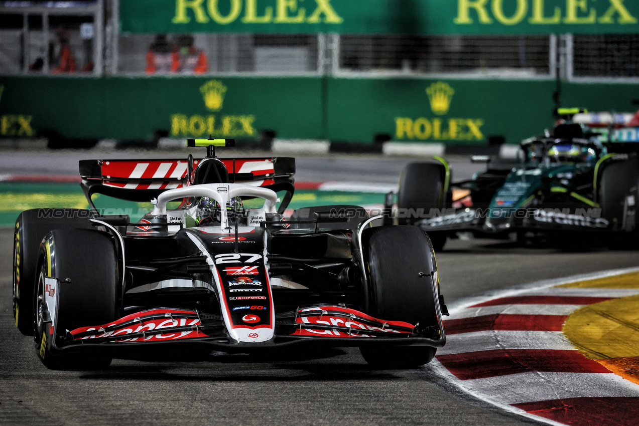 GP SINGAPORE, Nico Hulkenberg (GER) Haas VF-24.

22.09.2024. Formula 1 World Championship, Rd 18, Singapore Grand Prix, Marina Bay Street Circuit, Singapore, Gara Day.

- www.xpbimages.com, EMail: requests@xpbimages.com © Copyright: Moy / XPB Images