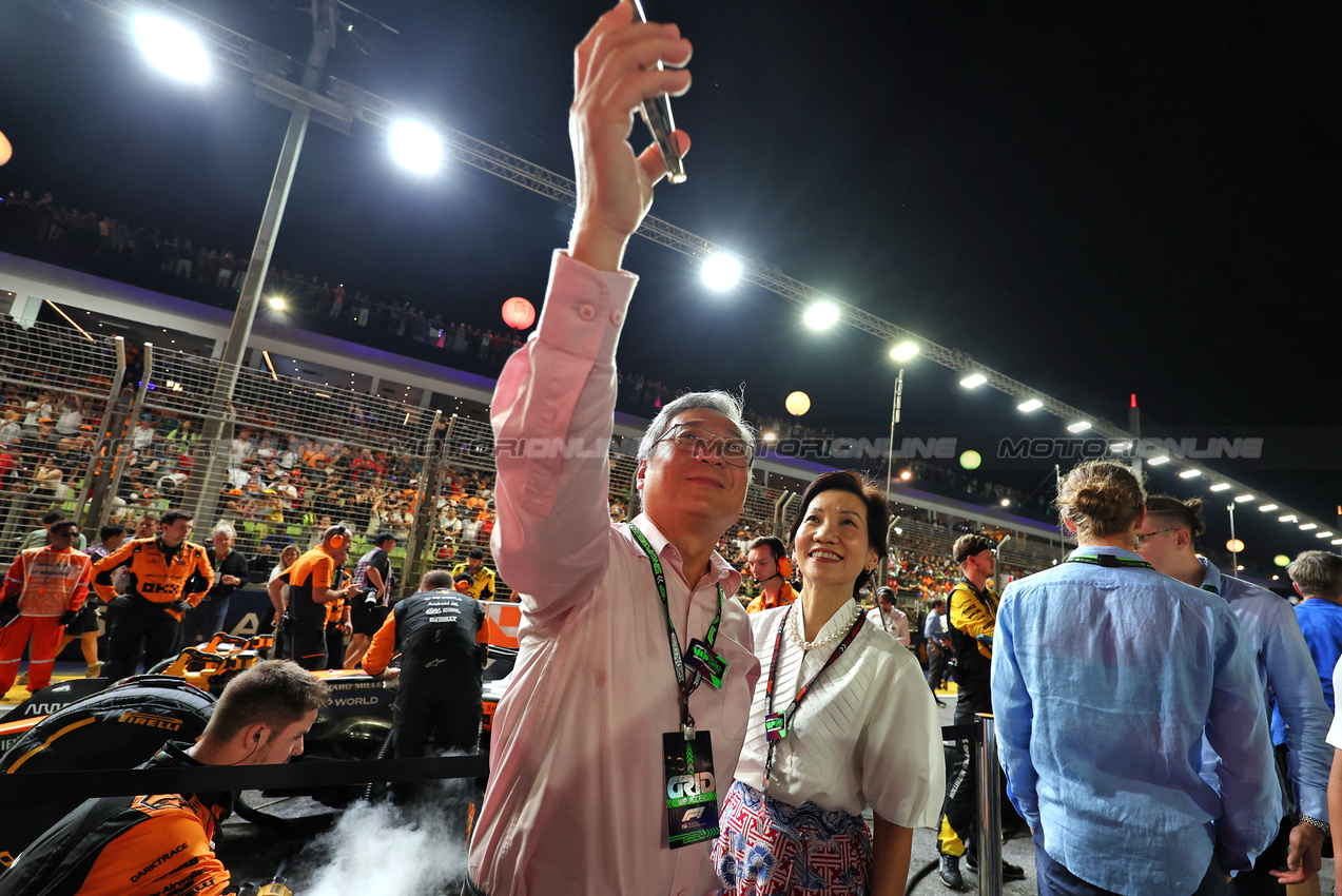 GP SINGAPORE, griglia Atmosfera.

22.09.2024. Formula 1 World Championship, Rd 18, Singapore Grand Prix, Marina Bay Street Circuit, Singapore, Gara Day.

- www.xpbimages.com, EMail: requests@xpbimages.com © Copyright: Moy / XPB Images