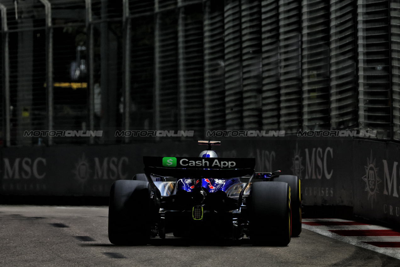 GP SINGAPORE, Daniel Ricciardo (AUS) RB VCARB 01.

22.09.2024. Formula 1 World Championship, Rd 18, Singapore Grand Prix, Marina Bay Street Circuit, Singapore, Gara Day.

 - www.xpbimages.com, EMail: requests@xpbimages.com © Copyright: Coates / XPB Images