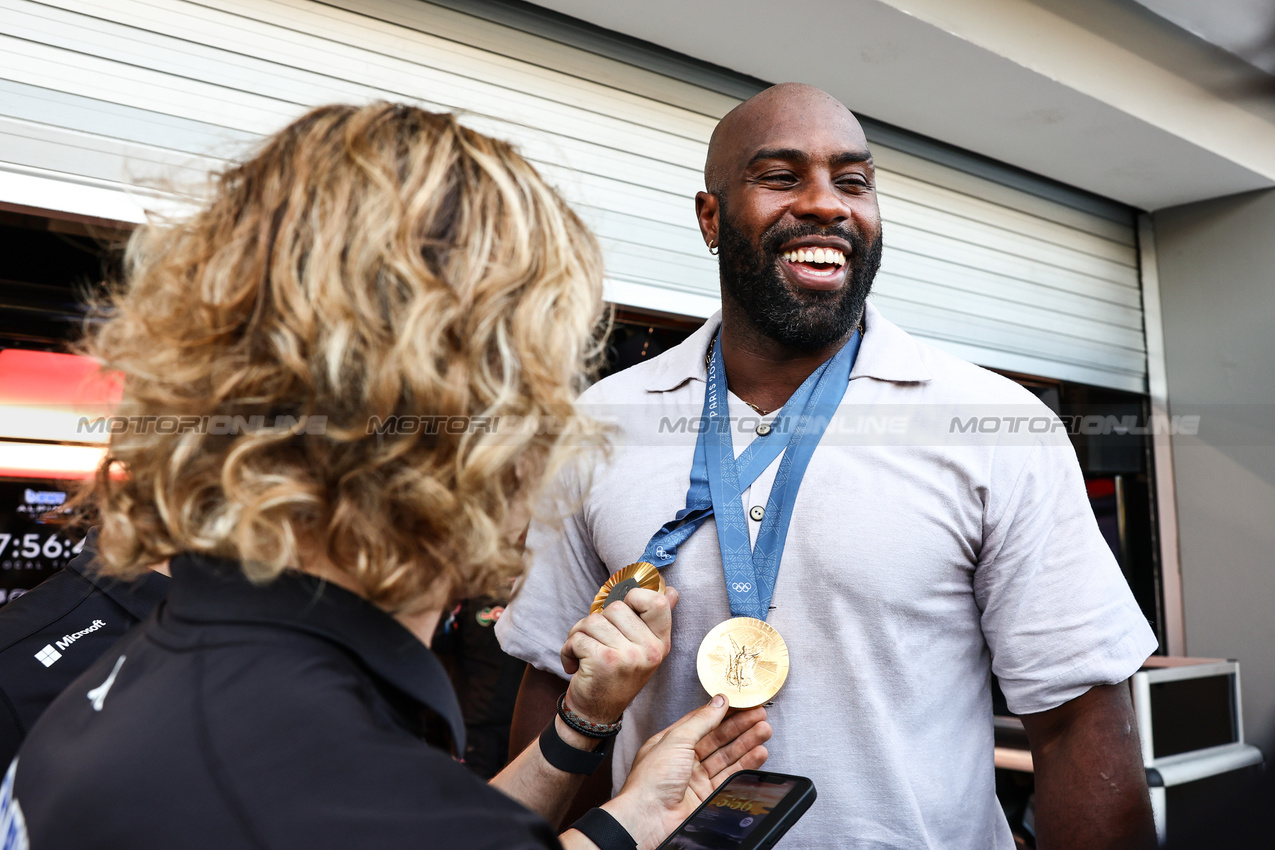 GP SINGAPORE, Teddy Riner (FRA), Judo Olympic Champion
22.09.2024. Formula 1 World Championship, Rd 18, Singapore Grand Prix, Marina Bay Street Circuit, Singapore, Gara Day.
- www.xpbimages.com, EMail: requests@xpbimages.com © Copyright: Charniaux / XPB Images