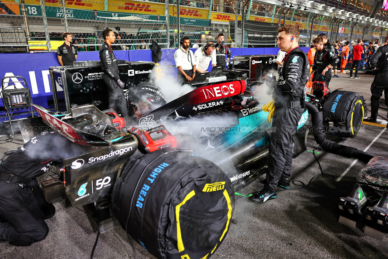 GP SINGAPORE, George Russell (GBR) Mercedes AMG F1 W15 on the grid.

22.09.2024. Formula 1 World Championship, Rd 18, Singapore Grand Prix, Marina Bay Street Circuit, Singapore, Gara Day.

- www.xpbimages.com, EMail: requests@xpbimages.com © Copyright: Batchelor / XPB Images