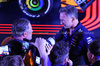 GP SINGAPORE, (L to R): Zak Brown (USA) McLaren Executive Director with Christian Horner (GBR) Red Bull Racing Team Principal in parc ferme.

22.09.2024. Formula 1 World Championship, Rd 18, Singapore Grand Prix, Marina Bay Street Circuit, Singapore, Gara Day.

- www.xpbimages.com, EMail: requests@xpbimages.com © Copyright: Batchelor / XPB Images